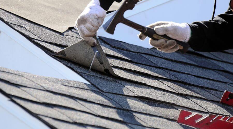Professional metal roof installation in Maryland Heights, MO